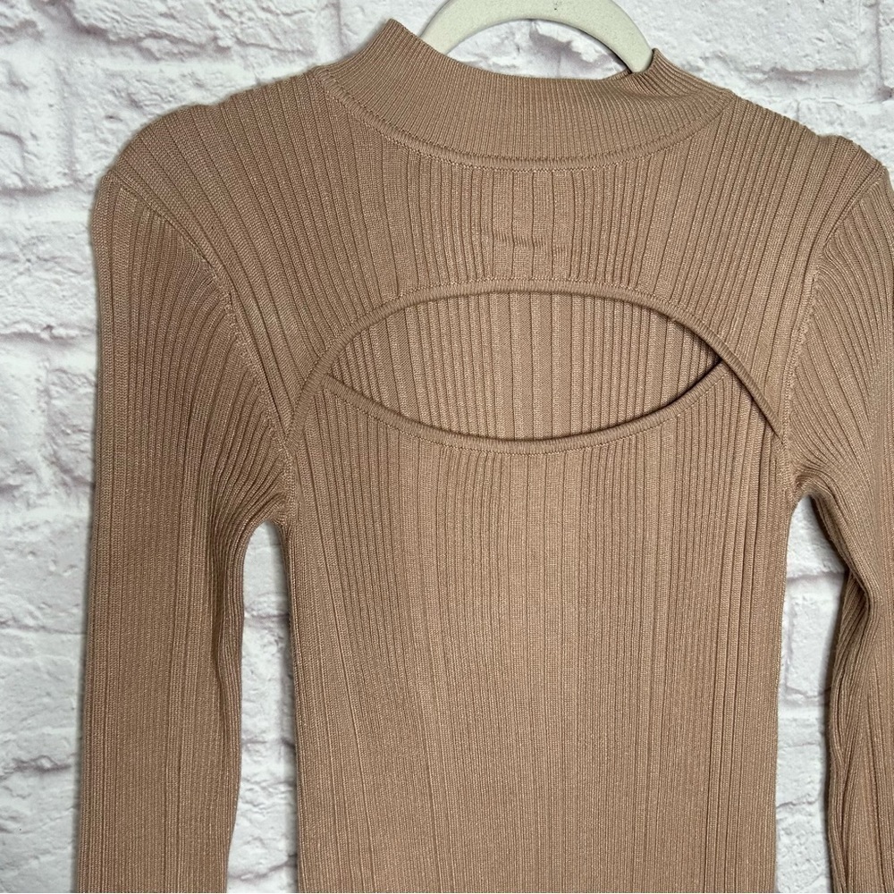 House of Harlow 1960 Tan Long Sleeve Dress - Picture 6 of 11